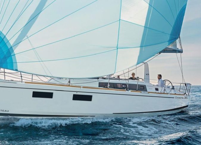 2014 Oceanis 38 - 3 cab.