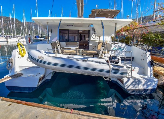 2016 - Fountaine Pajot Lucia 40