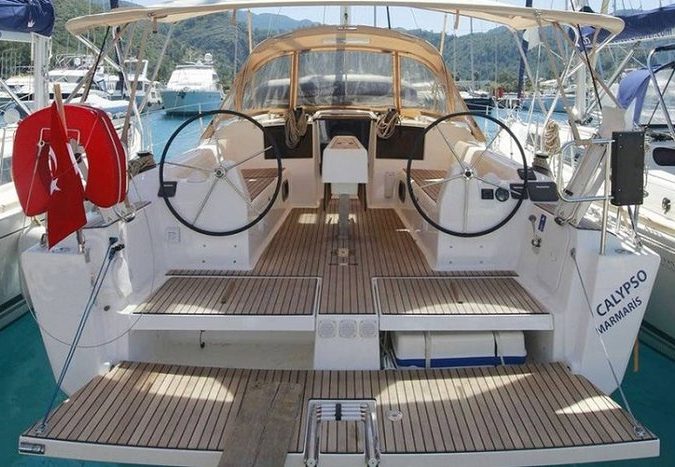 2015 - Dufour 382 GL