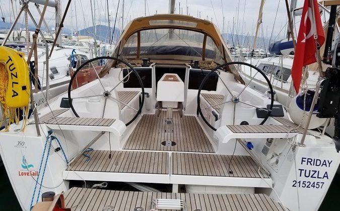 2017 - Dufour 350 GL
