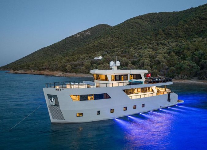 M06-180/6cabins/12PAX